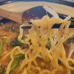 Shin kainanki - 麺リフト