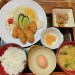 Semba Katsura Tei Bekkan - カキフライ定食