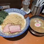 Mendokoro Takeichi - 濃厚魚介豚骨つけ麺並　950円