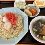 中華料理 喜楽 - 「五目チャーハン」800円也。税込。