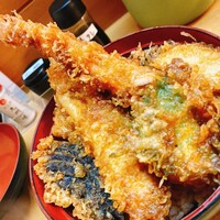 北新地 天富 - 大エビ・穴子・イカ・白身魚の挟み揚げ・たまねぎ・れんこん・まいたけ・かぼちゃ　ぜーんぶおいしい