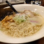 Shina Soba Toramaru - 塩ラーメン 770円(税込)。