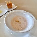 プロヴァンスの日曜日 - プチコース(\3,300)　特製スープ（キクイモと洗馬・青柳農園のピンク色のジャガイモ）