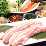 Urayoko Yakiniku Senta- - 野菜、野菜、野菜『野菜たっぷりサムギョプサル』