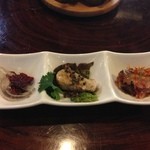 琉宮 - 珍味三種．また泡盛が進む...