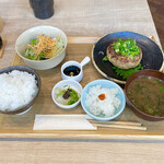 あかしあ - ハンバーグ定食