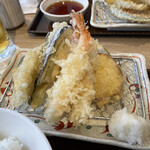 Kaisen Kushi Tempura Nakano Ya Higashi Naka Noten - 