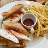 バル デ エスパーニャ ムイ 東京店 - 