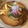 HAMBURGER DINER FLIP-FLOP - 3月マンスリーバーガー「島らっきょうラー油バーガー」(1300円)