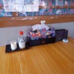 沖縄料理 美ら結 - 卓上