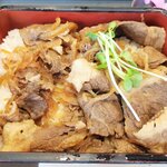 養老サービスエリア（上り線）スナックコーナー - 飛騨牛丼