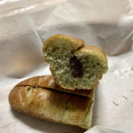 DONQ - マスカルポーネとよもぎのあんサンド ¥238