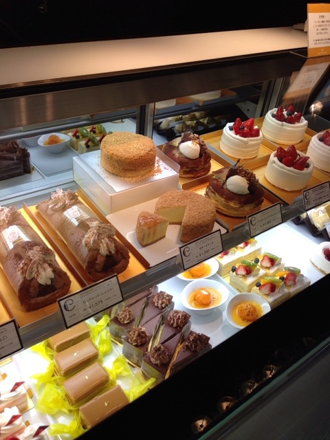 閉店 アンリ シャルパンティエ 浅草松屋店 浅草 東武 都営 メトロ ケーキ 食べログ