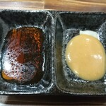 Kikumaru - 餃子タレ・味噌タレ