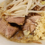 ラーメン二郎 - この日の豚