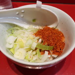 ラーメン二郎 - 待ってる間にカスタマイズ♪