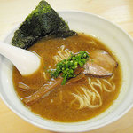 濃厚魚介らぅ麺 純 - 豚骨魚介 らぅ麺　７００円