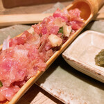 豆腐料理 空野 - マグロのたたき薬味醤油和え♪