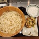 丸亀製麺 - 