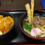 資さんうどん - 