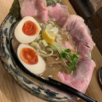 麺屋 蝉 - 特製ラーメン1050円