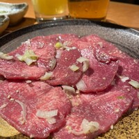 ホルモン焼肉 富や 栄店 - 