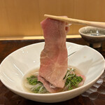 日本料理 かしづき - 伊良湖黒牛と花山椒のしゃぶしゃぶ