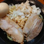 Tsukemen Gaccho - 油そば味玉トッピング