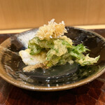 日本料理 かしづき - 甘鯛の松笠揚げ　タラの芽　甘酢の餡　
