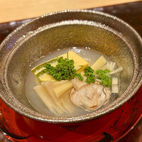 日本料理 かしづき - 椀物　蛤と筍　花山椒