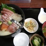 かみやかた - 海鮮丼