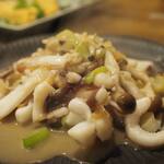 卓 - イカバター炒めその２