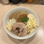 ラーメン 鷹の目 - 