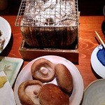 魚 しんのすけ - 炭焼き（しいたけ）