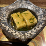 割烹 隆 - 和牛のしぐれ煮が入っただし巻き玉子