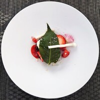 ルアン NIPPONIA HOTEL 奈良 ならまち - 酒粕のパルフェ 桜香る吉野葛餅 古都華