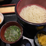 Kamaage Udon Hatsutomi - 