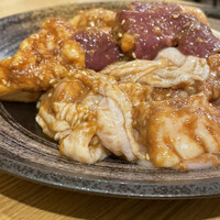 ホルモン焼肉 富や 栄店 - 