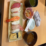 Yoshino Zushi - 