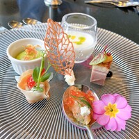 DINING & BAR TABLE 9 TOKYO - 