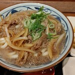 201450838 - 肉うどん　甘いつゆが旨かった！