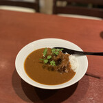 酒肴場 屯 - 前沢牛カレー¥400