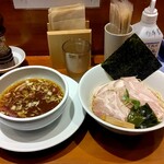 伍年食堂 - 昆布水つけ麺1,000円