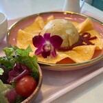 Hawaiian sounds Cafe - 料理写真:チャイナマンズハット（オムライス）