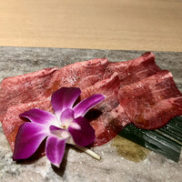 尾崎牛焼肉 銀座 ひむか - ひむか薄切りタン