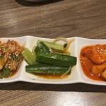 焼肉フランス人 - キムチ盛り合わせ