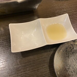 Horumondokoro Yakuniku Sakaba - レモン汁！