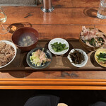 トンテキ食堂 なかむら - 酵素玄米とおばんざいの定食（肉抜き）