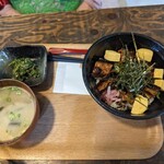 深山のカフェ食堂 - 