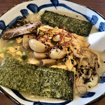 Gankoya Karugan - にんにく三昧ラーメン